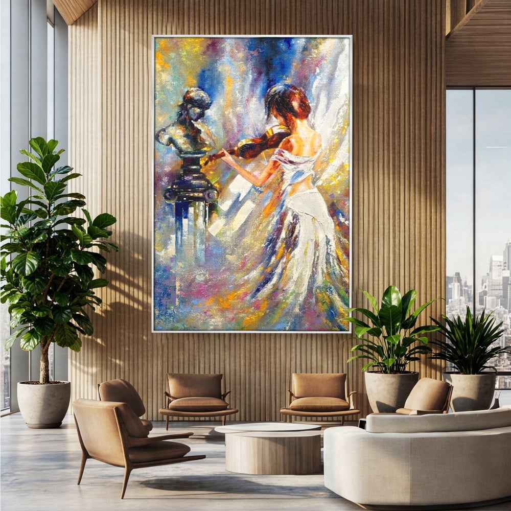Tablou canvas cu pictura femeie cantand la vioara, in rama de aluminiu argintiu, pe perete intr-un birou